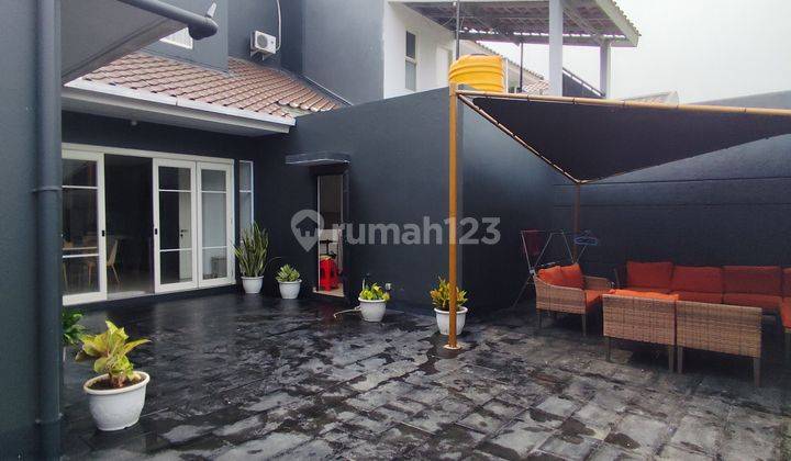 Rumah 2 Lt Cantik Ff di Puri Ayu Suvarna Sutera Tangerang L2 240306 2