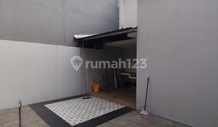 Rumah 1 Lantai Ukuran 6X17 Suvarna Sutera Tangerang L2-240278 2