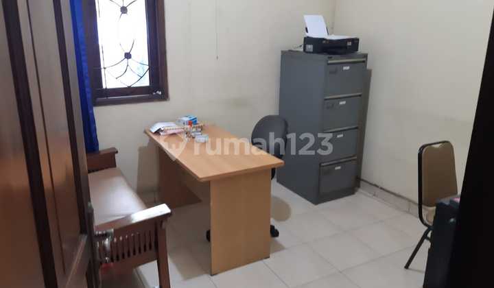 Dijual cepat Rumah dan Kantor di Jl Eksekusi Kota Tangerang dekat mall balekota tangerang 2
