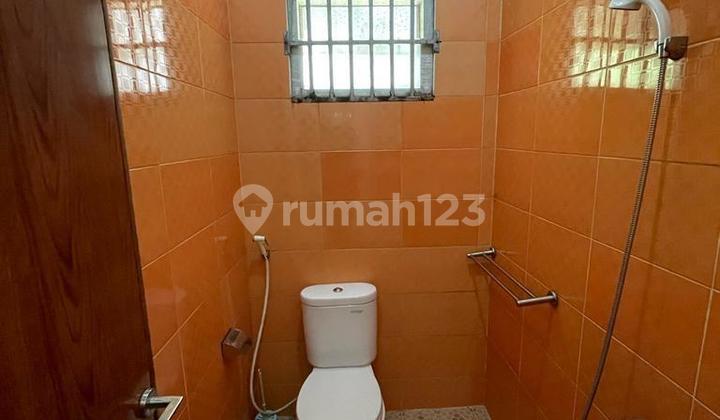 For Quick Sale: Fully Furnished Carita Anyer Villa in Pandeglang, Banten, Ready to Occupy