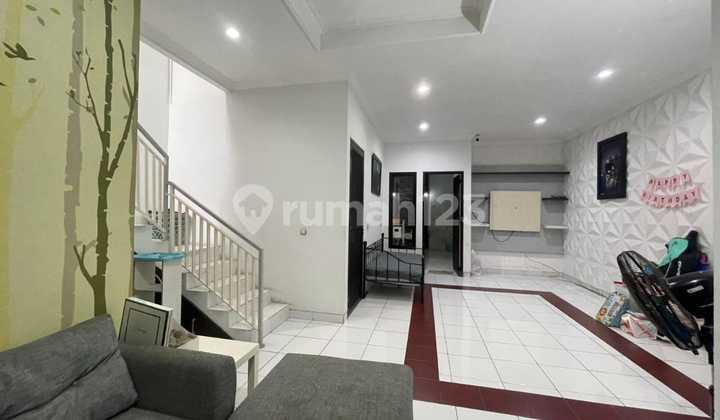 For quick sale House in Gold Land Pelem Semi Complex Karawaci Tangerang 2