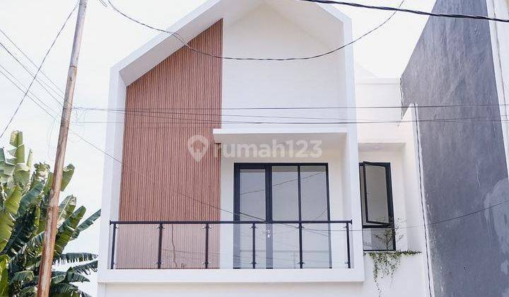 Rumah Scandinavian Baru Semi Furnished SHM di Ciganjur 2