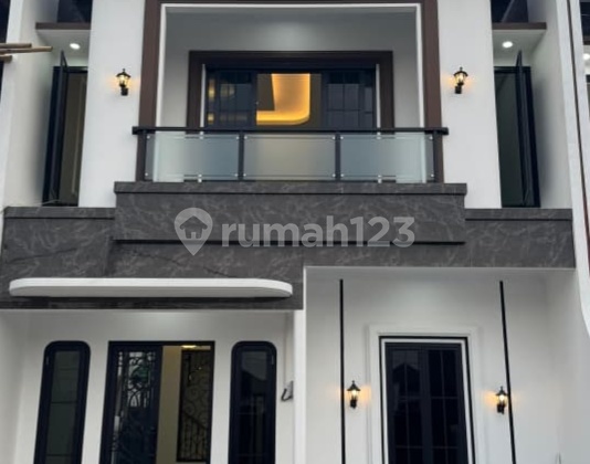 Rumah Modern Di Jagakarsa, Jakarta Selatan - Siap Huni Rumah Modern Di Jagakarsa, Jakarta Selatan - Siap Huni