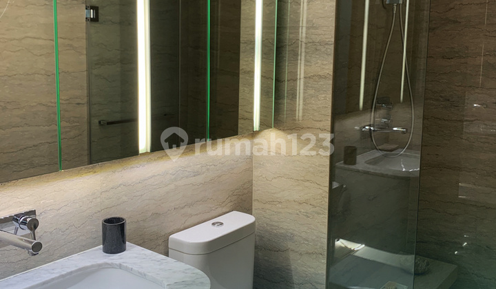 kamar mandi dijual apartemen premium di tengah