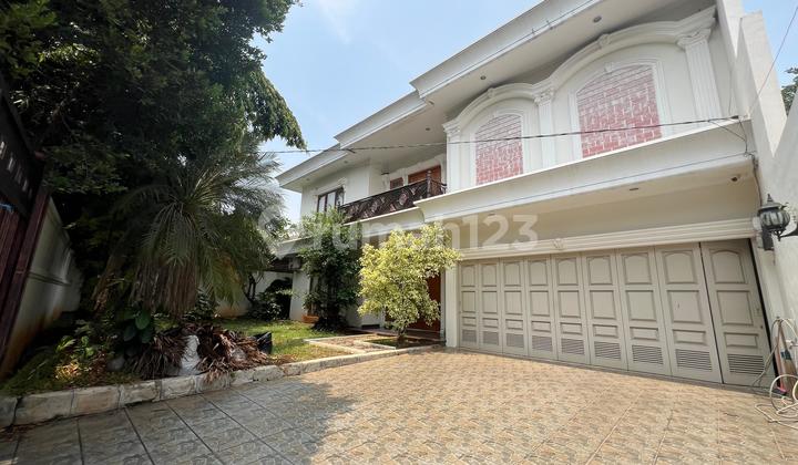 For Sale Rumah Pejaten Barat Semi Furnished