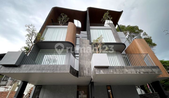 Townhouse Baru North Kemang Huis Jakarta Selatan