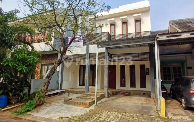 Disewakan Rumah Bagus Siap Huni 2,5lantai Full Renovasi Kota Wisata Disewakan Rumah Bagus Siap Huni 2,5lantai Full Renovasi Kota Wisata