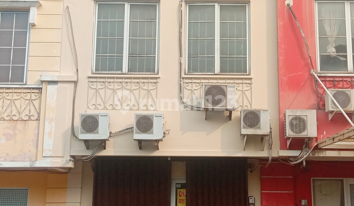 Jual Cepat Ruko 2Lantai Lokasi Strategis di Trafalgar Kota Wisata