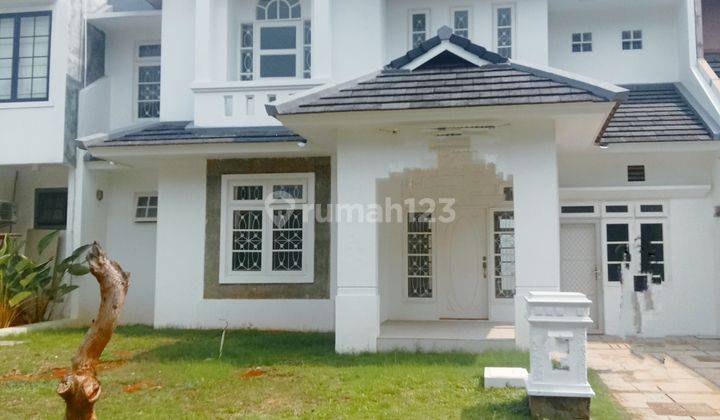 Dijual Rumah Bagus Baru Renovasi Depan Taman Florence Kota Wisata 1