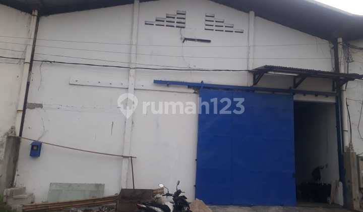 for rent Warehouse building area 550 meters Kamal Muara 2 Warehouse North Jakarta - Kwee Siong