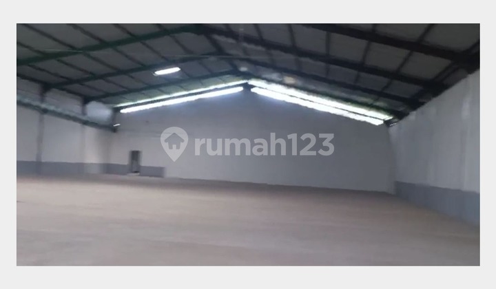 Nice Ready-to-Use Warehouse for Rent, 1725m², Cikupa, Tangerang