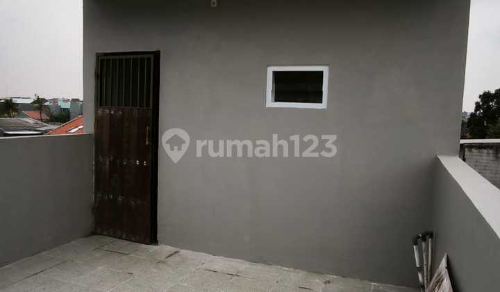 Jual Rumah Baru Bagus 3 Lantai di Jl Kp Bali Raya Kaideres Jakareta Barat 2