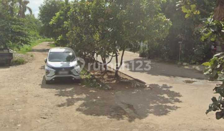 For sale: Cheap land, 2440 square meters, SHM Certificate, Cipondoh, Tangerang For sale: Cheap land, 2440 square meters, SHM Certificate, Cipondoh, Tangerang