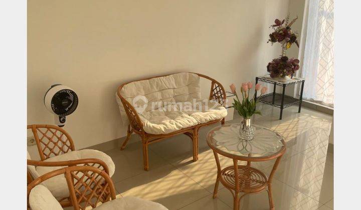 ruang tamu di jual rumah bagus furnished