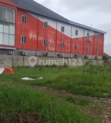rent land 2800 square meters Hasyim Ashari street Cipondoh Tangerang - Santo Liem