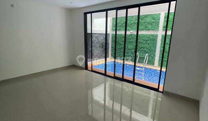 Rumah Baru Cluster One Gate System Cantik 4 Kamar Ada Kolam Renang Bintaro.jakarta Selatan