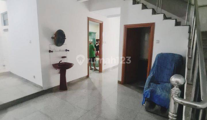  Rumah Siap huni baru renov Bojong Indah puri jakbar lebar 8 bebas banjir  Semi Furnished 5
