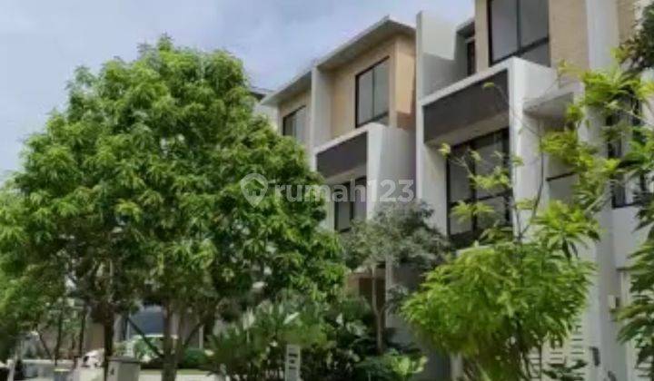  Rumah 3 Lantai Baru Siap Huni di Puri Botanical, Meruya 2