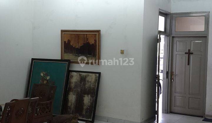  Rumah Semi Furnished SHM - Sertifikat Hak Milik Taman Kedoya Permai Prisma Sportclub Jakarta Barat 2