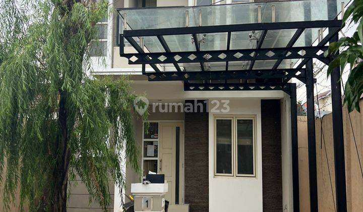  Rumah 129m2 2 Lantai Ada Kanopi Semi Furnished Cantik Siap Huni di Cluster flourite, Gading Serpong 1