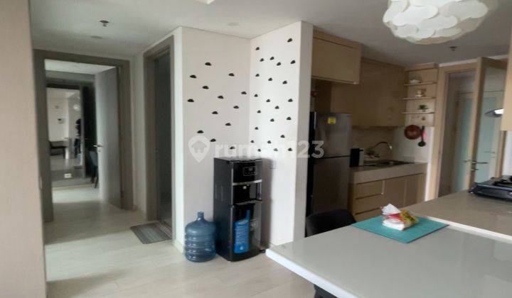  Apartemen St. Moritz Tower New Royal Private Lift  2 Kamar Tidur Furnished Bagus 2