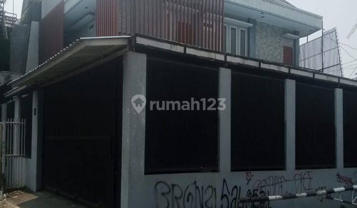  Rumah Parkir Luas Bisa Charge Ev 3 Lantai Bagus SHM - Sertifikat Hak Milik di Perumahan Bojong Indah, Bojong Indah 1