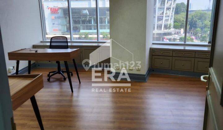 Kantor di Sudirman, Senayan,, Jakarta Selatan 218m2 Bagus