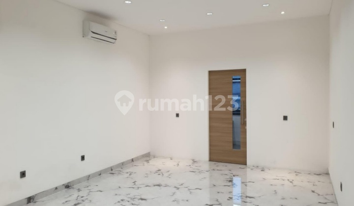 Good Commercial Shop House Hgb Puri Indah, South Kembangan, West Jakarta 2