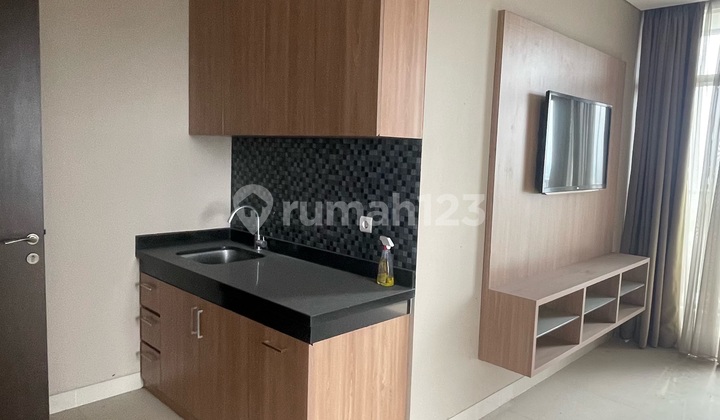 Fast Sale Investor Price - 1 Bedroom Semi-Furnished New CBD Puri Indah Fast Sale Investor Price - 1 Bedroom Semi-Furnished New CBD Puri Indah