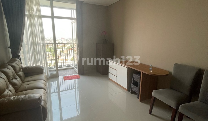 Di Puri Indah, Di Puri Indah,