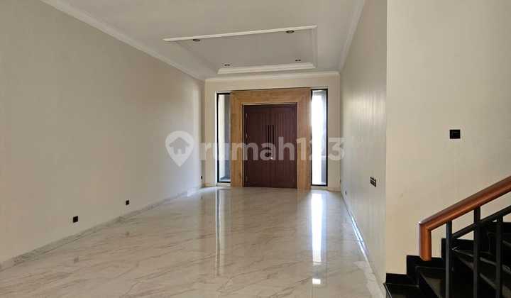 Rumah Siap Huni Hadap Barat Bagus Shm Di Permata Buana