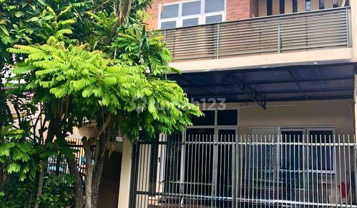 Rumah Siap Huni Ada Kamar Bawah Di Mega Kebon Jeruk Jakarta Barat