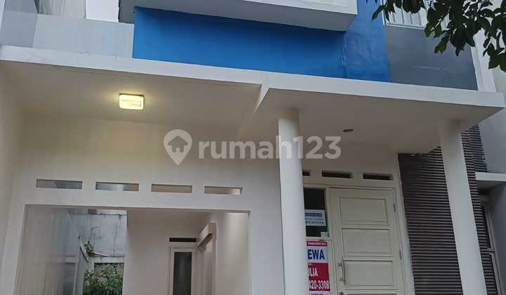 Good Quality House Price Drop in Gading Serpong, 2 Floors, Ready to Occupy