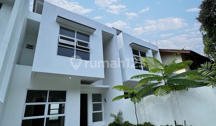New Cinere house 10 minutes to Brigif toll gate, ready to occupy 2