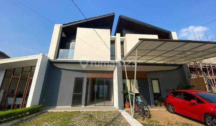 Di  Rumah Baru Modern Minimalis Dalam Komplek Exclusive 1