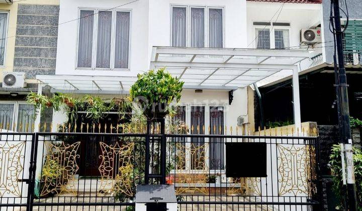 Rumah cantik luas di Cinere 2 Lantai SHM Bagus 1