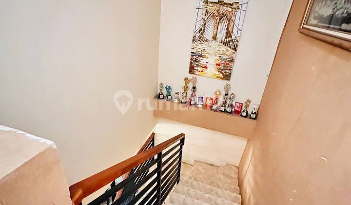 Comfortable and Ready-to-Occupy House in Cinere – Strategic Location &amp; Serene Environment 2