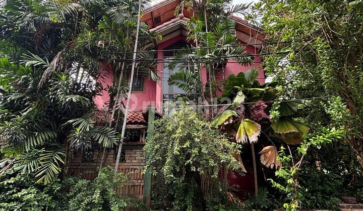 House 10 Minutes to Brigif Toll Gate in the Housing Complex 2