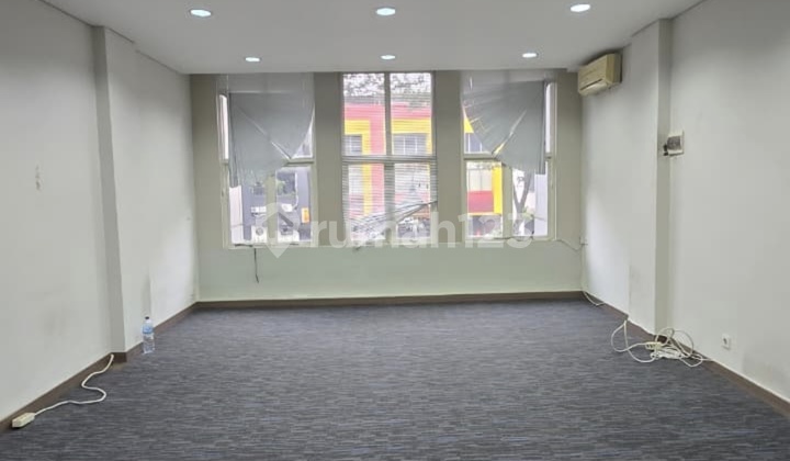 Sewa Cpt Ruko Jln Boulevard Alsut Tng