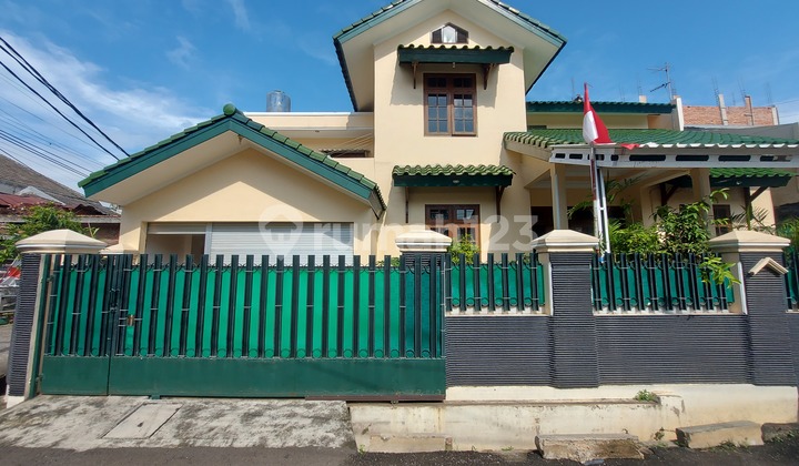 Jatiwaringin Ready-to-Occupy House Near LRT Jatibening 2