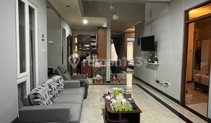 Rumah Mewah Bandung Strategis Bagus Full Furnish 2