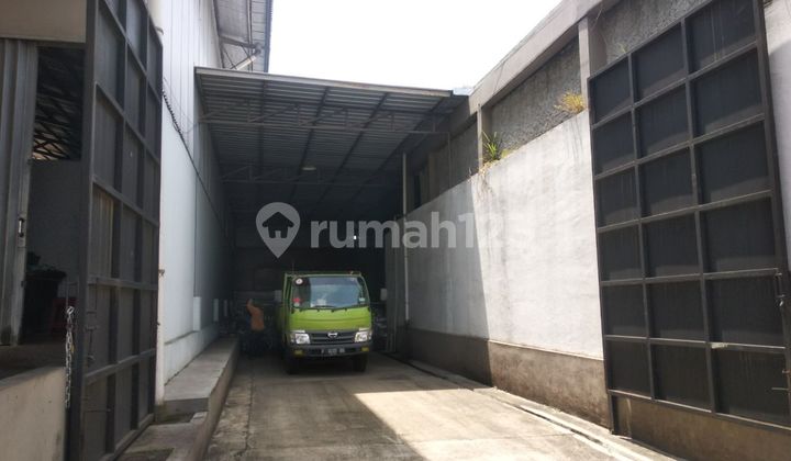 Gudang siap pakai di Kemang dekat jalan Soleh iskandar 2