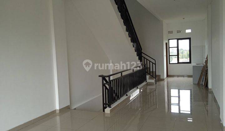 Dijual 2 Unit Ruko 3 Lantai Siap Pakai di Ciparigi Bogor Utara 6