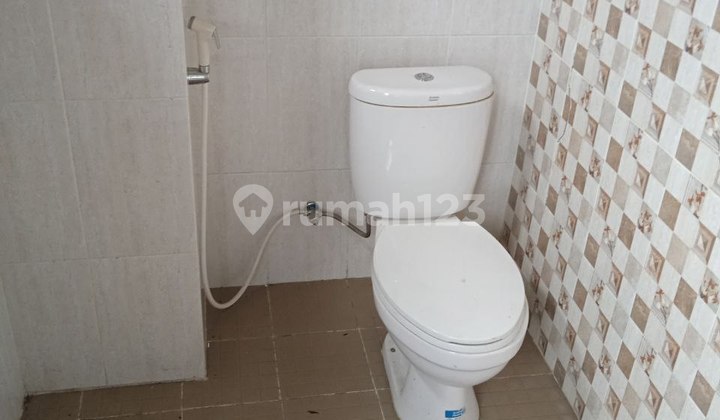 Dijual 2 Unit Ruko 3 Lantai Siap Pakai di Ciparigi Bogor Utara 9