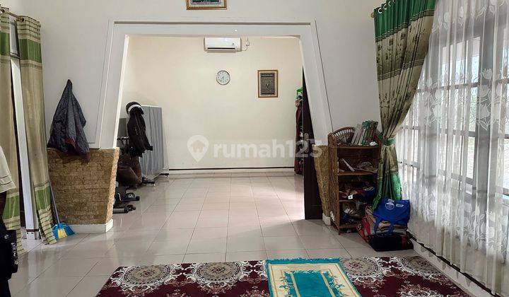 Rumah Pinggir Jalan Raya Cocok Untuk Home Industri