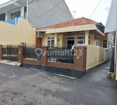 Rumah Dijual Murah Di Petukangan Utara Jakarta Selatan 2