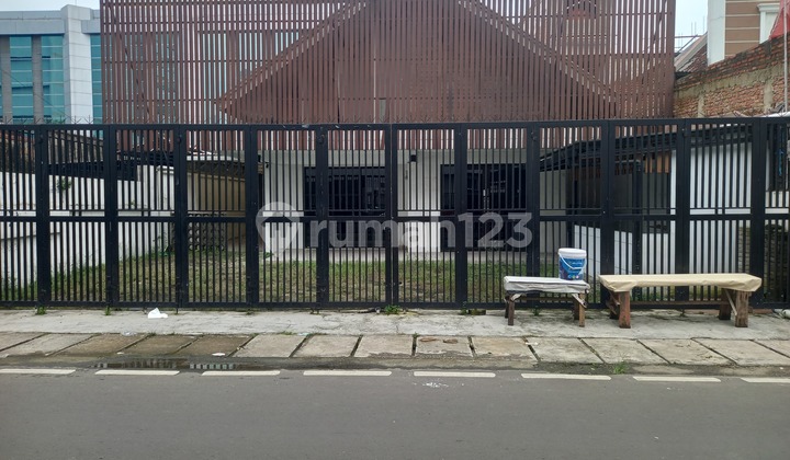 Rumah Dijual di Jl Raden Saleh 1 Senen Jakarta Pusat