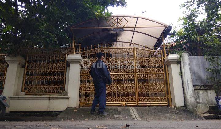 Rumah hitung tanah di taman meruya ilir 1 jakarta barat 1