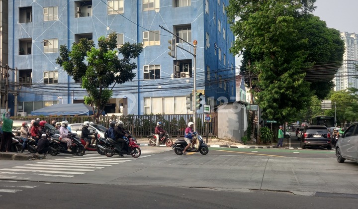 Gedung Dijual Di Jl Sultan Agung Setiabudi Jakarta Selatan