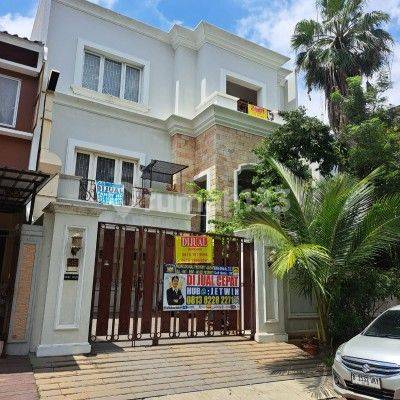 Rumah dijual di taman grisenda penjaringan jakarta utara 5